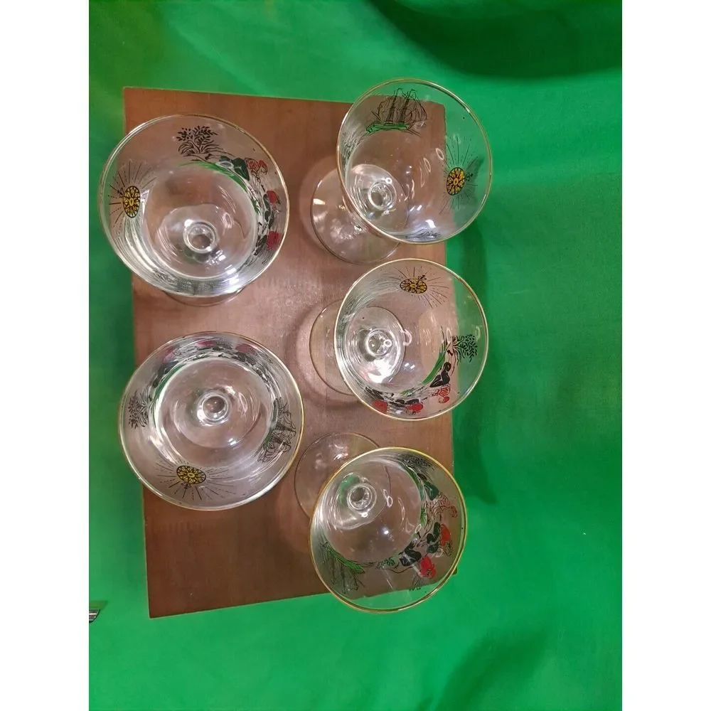 Vintage Libbey /Set of 5 /Treasure‎ Island Pirates /8 oz. Gold Rim Bar  Glasses